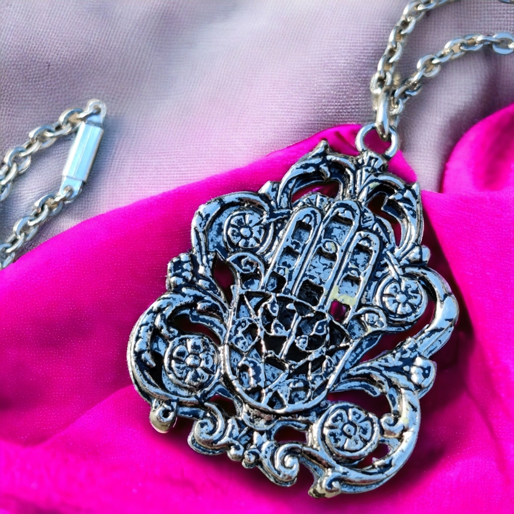 Vintage Moroccan tourist souvenir hamsa pendant